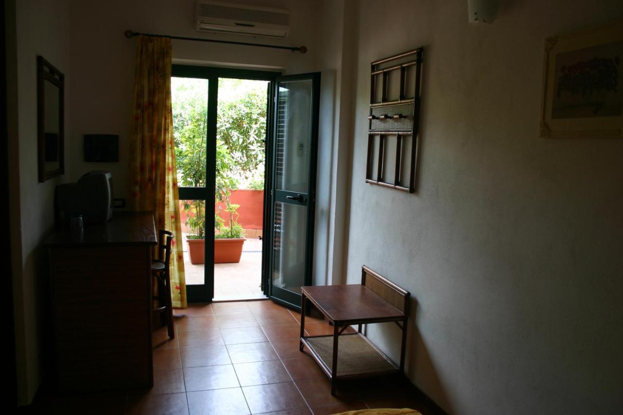 Gasthaus Casa Vacanze Marzano Tropea Exterior foto